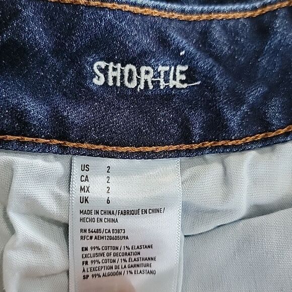 American Eagle Shortie Super Stretch Distressed Jean Shorts - Size 2 - Picture 4 of 14